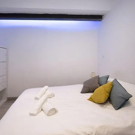 Sofi Ideal Location Equipage Ou Clim Apartamento *
